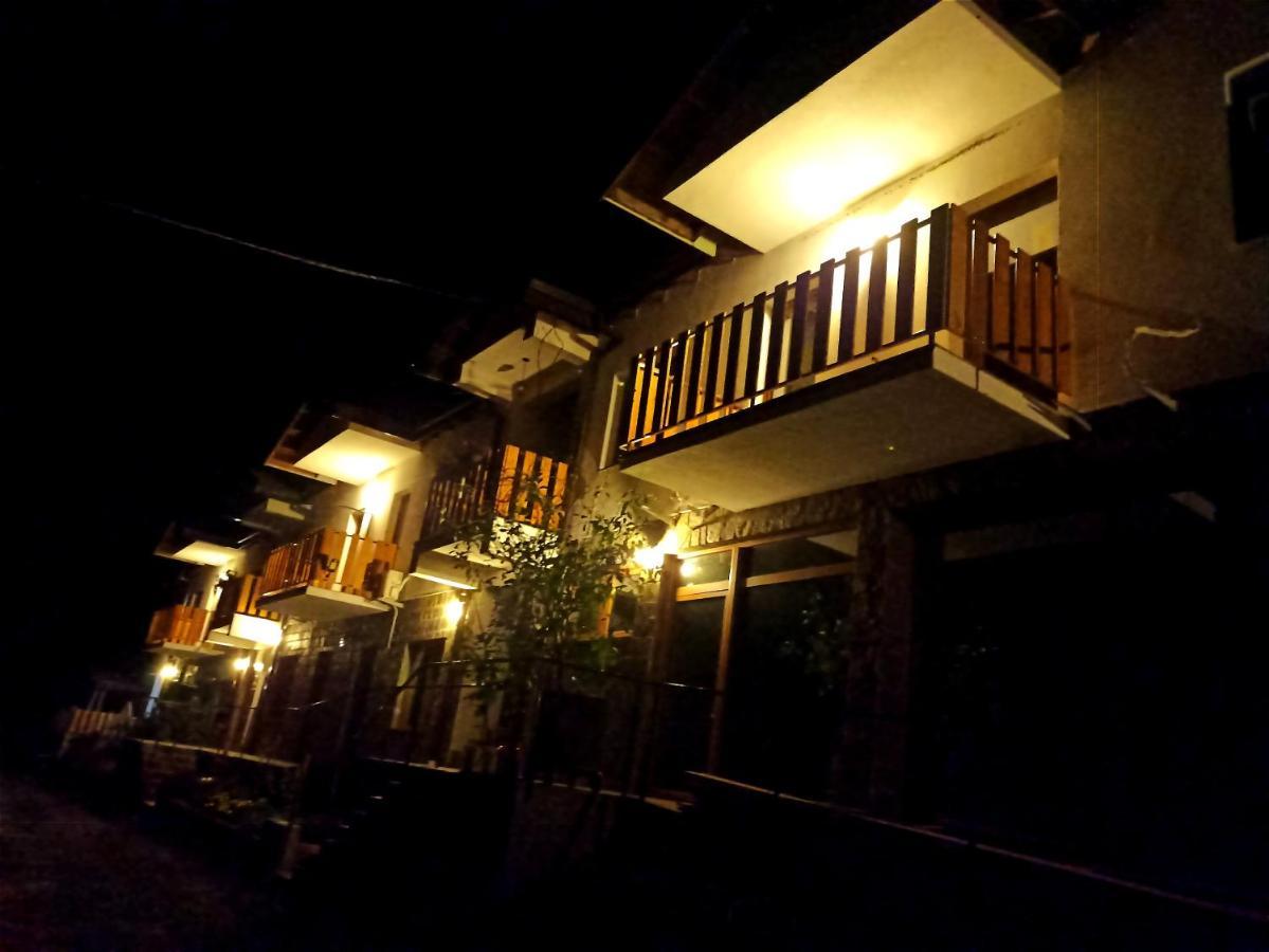 Lesnovo House Tomevski Exterior photo
